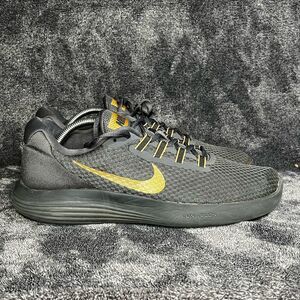 NIKE LUNARCONVERGE Running Shoes Sz 10